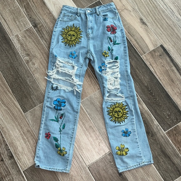 Denim - Awesome Sunshine flower denim straight leg jeans, size S
